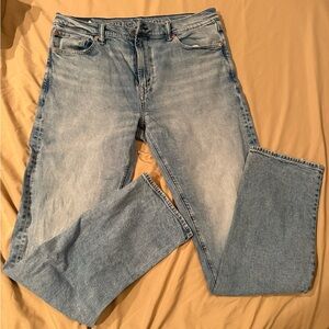 American Eagle 🦅 men’s jeans. Size 34x34 zipper front in good used condition.